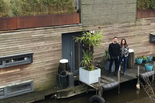 De watervilla in Amsterdam