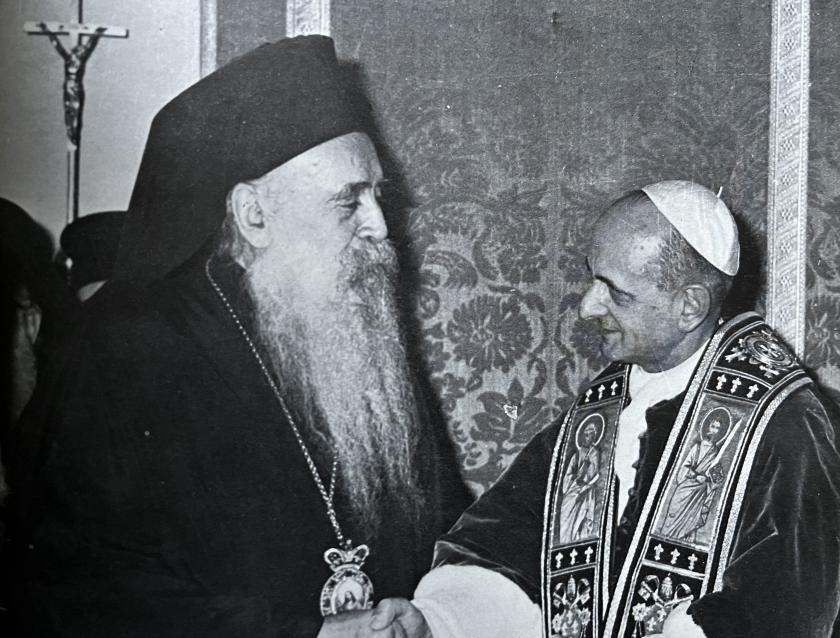 Paulus VI en Athenagoras in Jeruzalem op 6 januari 1964.