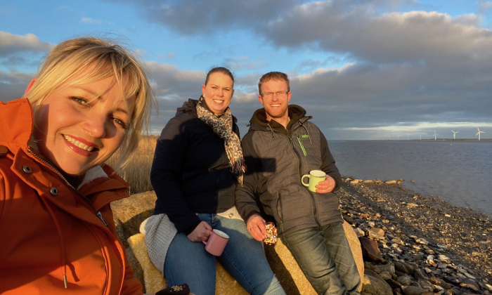 Selfie Yvon Jaspers met boer Jan en Rianne Denemarken.jpg