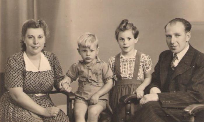KRO Memories: Liefde in oorlogstijd; Lammie & Bennie met hun kinderen