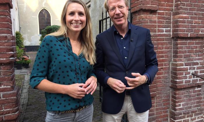 Met hart en ziel (19.10.03) presentator Joanne Bijleveld en Ad van Nieuwpoort